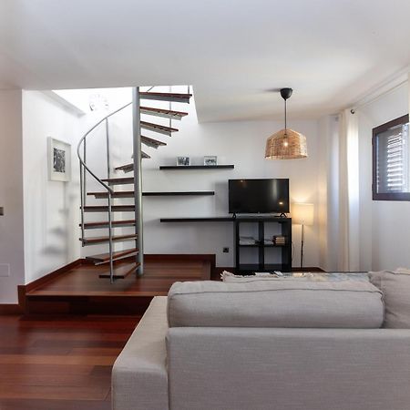 La Casa De La Alameda Daire Málaga Dış mekan fotoğraf